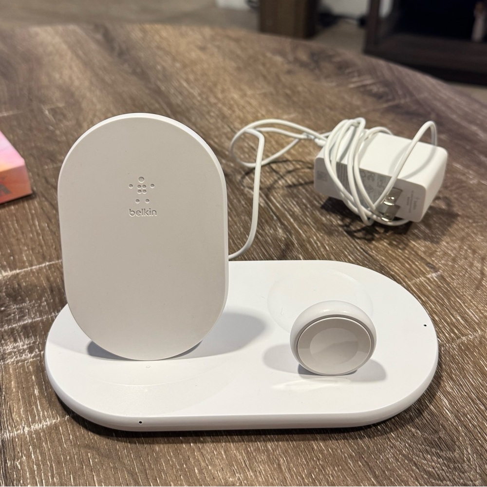 Belkin 3-1 Charger for iPhone, Apple Watch and Airpods